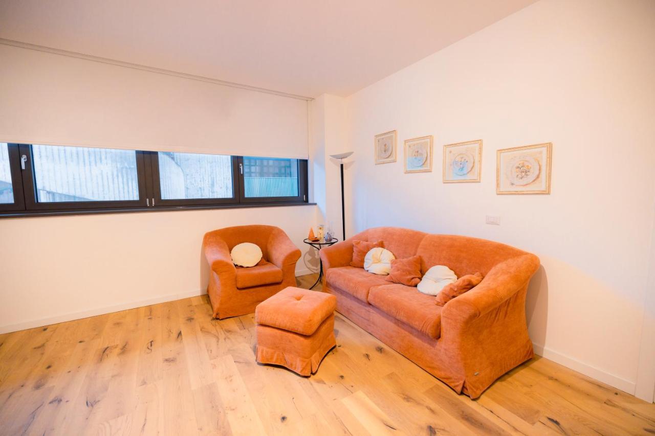 Appartement Nuovissimo Bilocale In Zona Navigli/Romolo à Milan Extérieur photo
